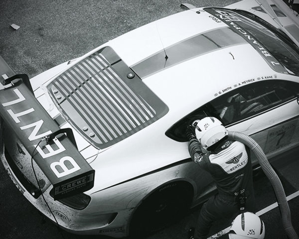 Bentley GT3 Refueling