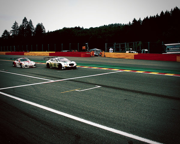 Bentley GT3 on Track