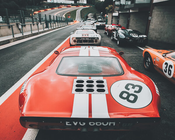 Ford GT40 – Grille de Départ à Spa Ford GT40 starting grid at Spa fine art photography