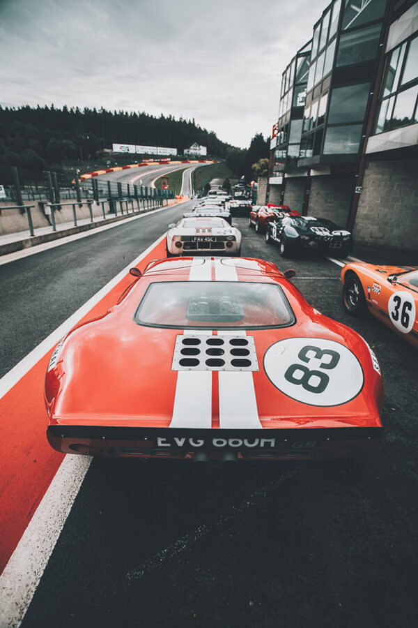 Ford GT40 – Grille de Départ à Spa Ford GT40 starting grid at Spa fine art photography