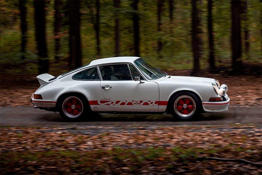 Photo Old Porsche Carrera RS - Cars and Roses