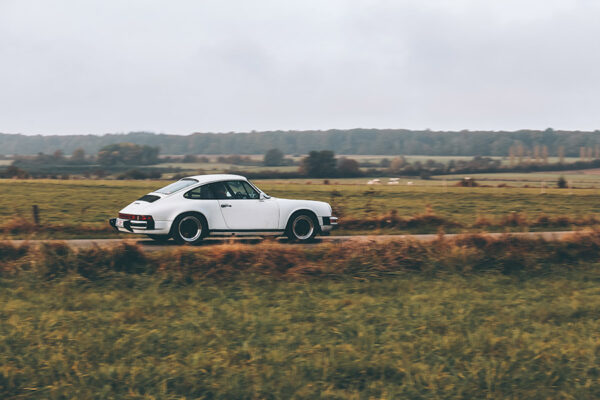 White 911 Porsche Photo
