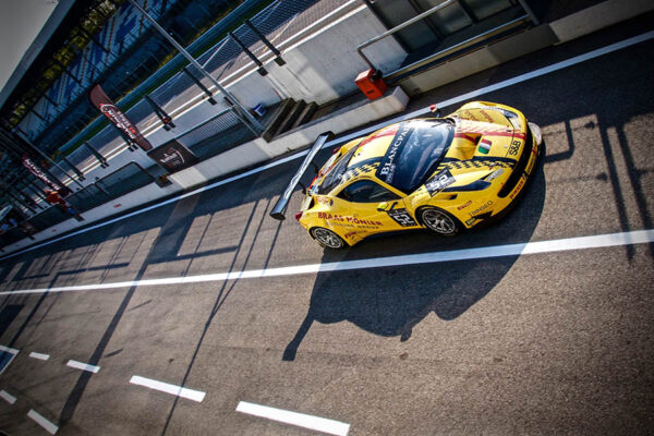 Photograph Ferrari GT3 Plexi
