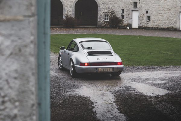 Porsche 964 Carrera 4 Photographs