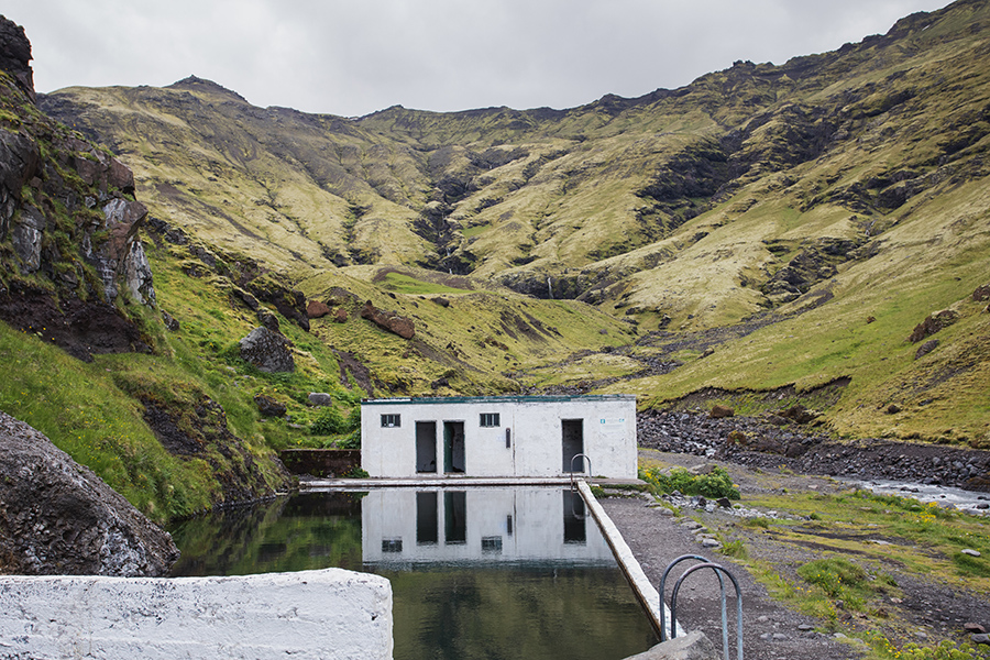 The lost swimming pool in Iceland