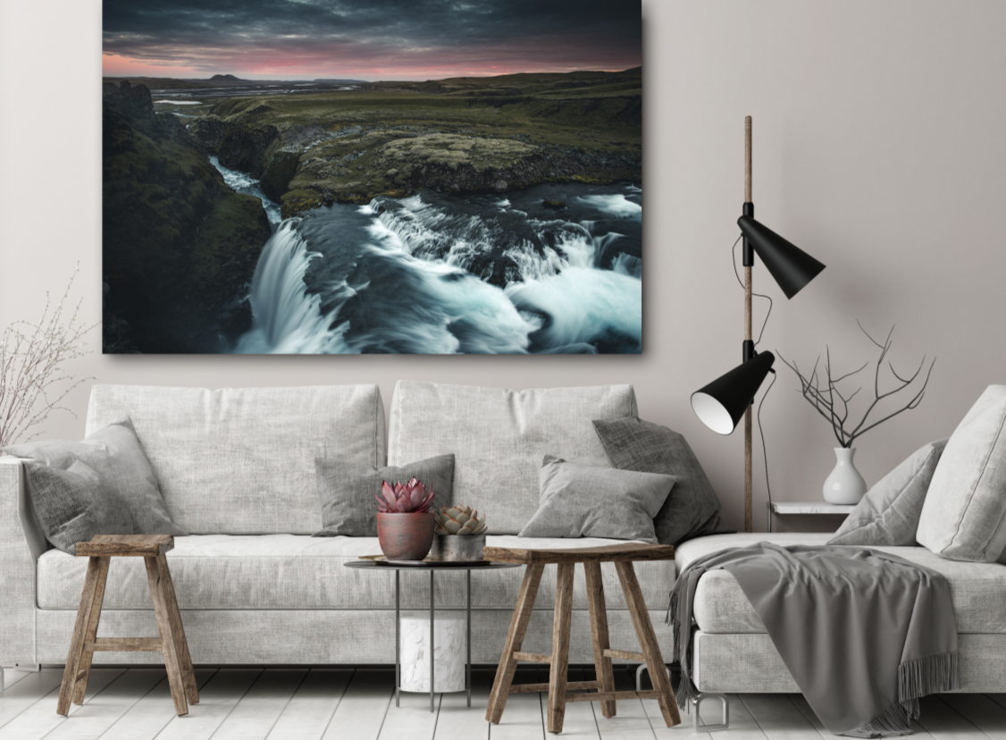 UNKNOWN WATERFALL, ICELAND PHOTOGRAPHY - Cars and Roses